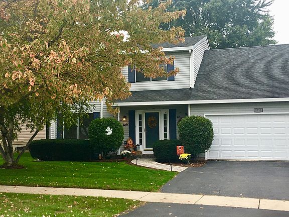 3rd image of 2710 Rolling Meadows Dr