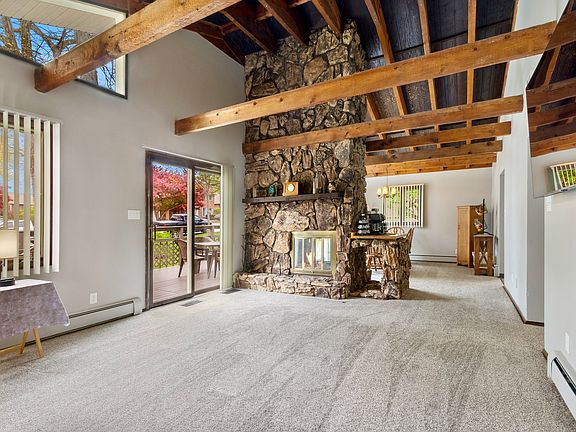 2nd image of 220 Windermere Way