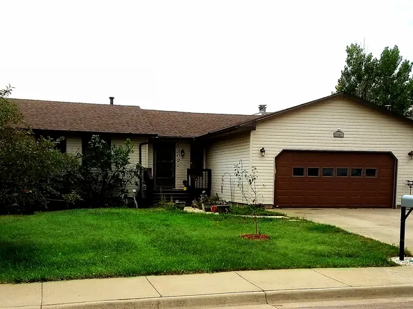 3307 Foothills Blvd, Gillette, WY 82716