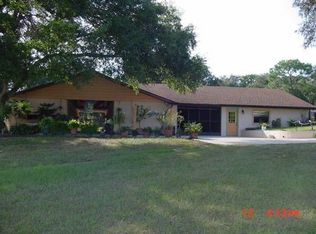 5210 Bertsville Rd, Lady Lake, FL 32159