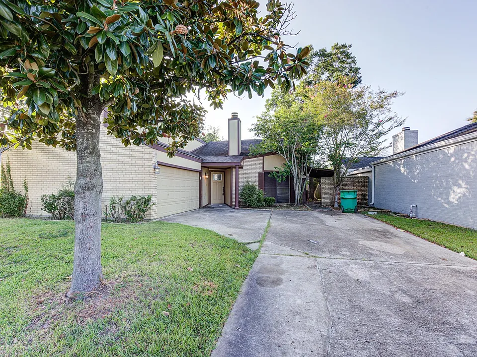 10822 Kirktown Dr