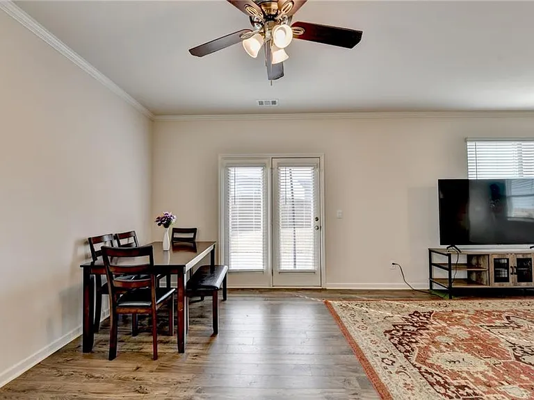 31 Valleywood Ct — Photo 14