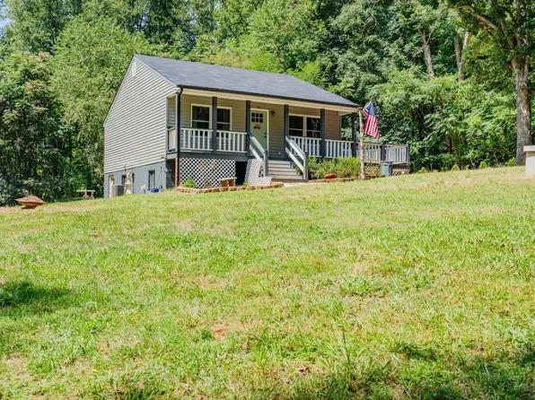 1929 Winesap Rd, Madison Heights, VA 24572