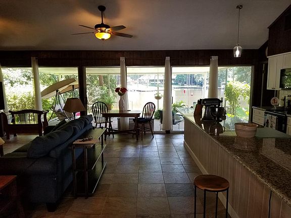 5th image of 113 Peninsula Dr