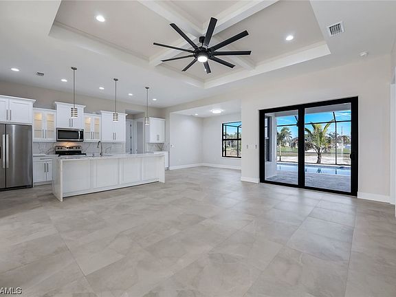4th image of 2837 NW 45th Pl