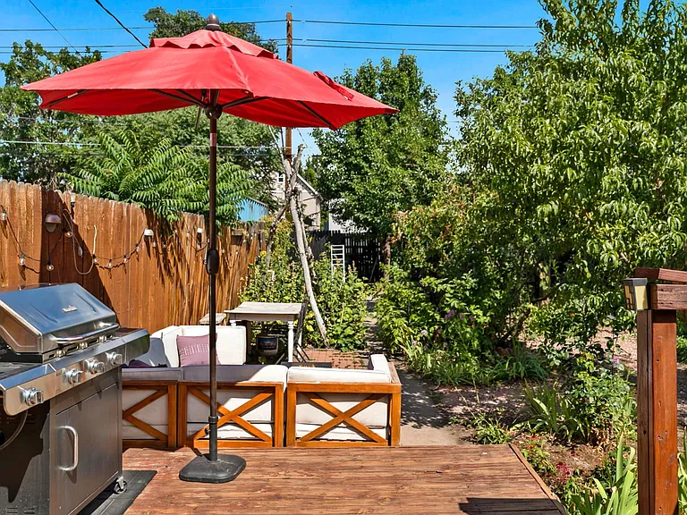 724 Lipan St — Photo 27