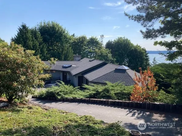18257 8th Avenue SW, Normandy Park, WA 98166
