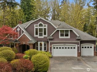 15820 104th Ave NE, Bothell, WA 98011