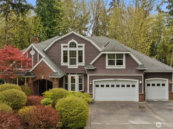 15820 104th Avenue NE, Bothell, WA 98011