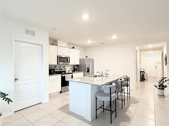 5th image of 2105 CORSO DRIVE
