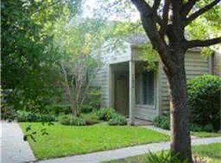 11613 Lakeside Place Dr, Houston, TX 77077