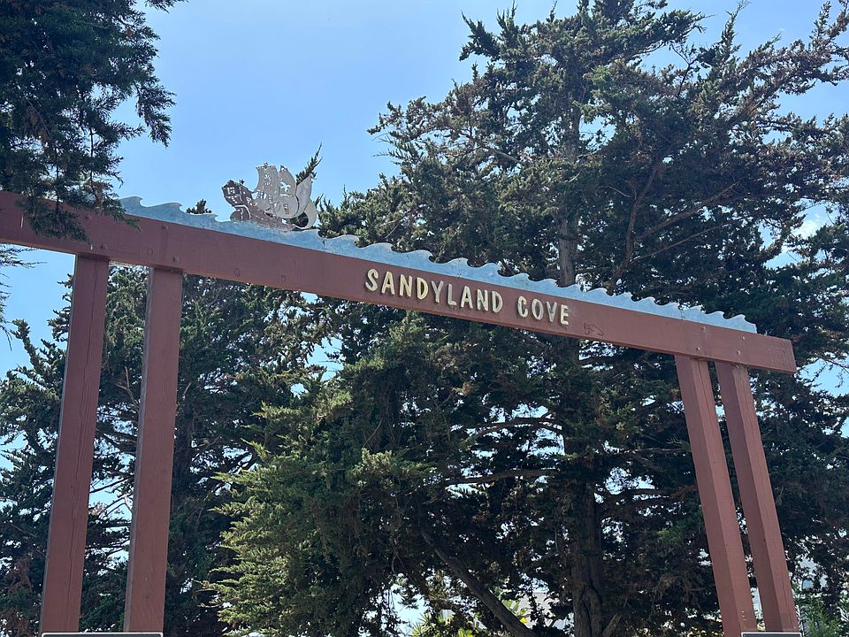 1st image of 4535 Avenue Del Mar