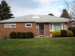 1817 Woodside Dr, Ambridge, PA 15003