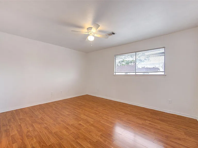 6723 Tarnef Dr #723 — Photo 24