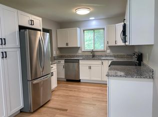 1073 Arthur Dr #1081, Troy, MI 48083