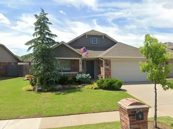19213 Blanco Dr, Edmond, OK 73012