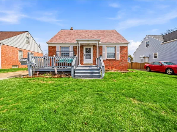 279 E 327th St, Willowick, OH 44095