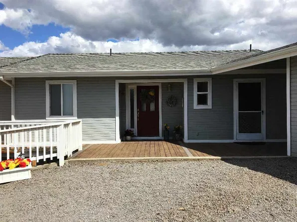 2526 Owens Way, Hornbrook, CA 96044
