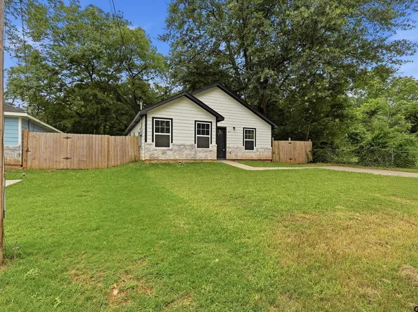 212 Lenox St, Pittsburg, TX 75686