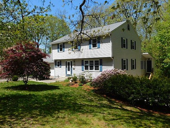 2nd image of 109 Forest Dr