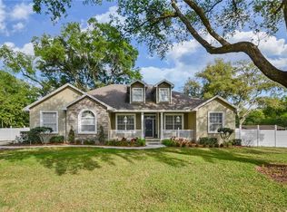 2003 Hoof Print Ln, Lakeland, FL 33811