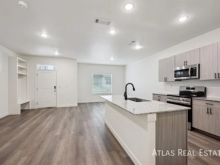 The Villas at Ridgeline Vista — Photo 137