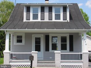 374 E Front St, Lewisberry, PA 17339