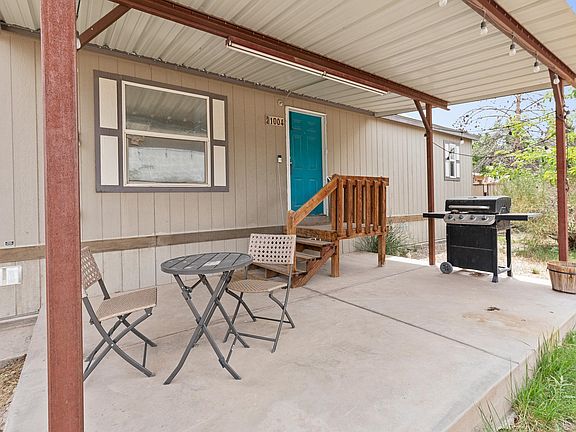 3rd image of 1004 Lucille St