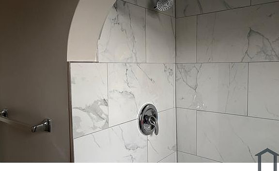 4th image of 1855 Garden Ln