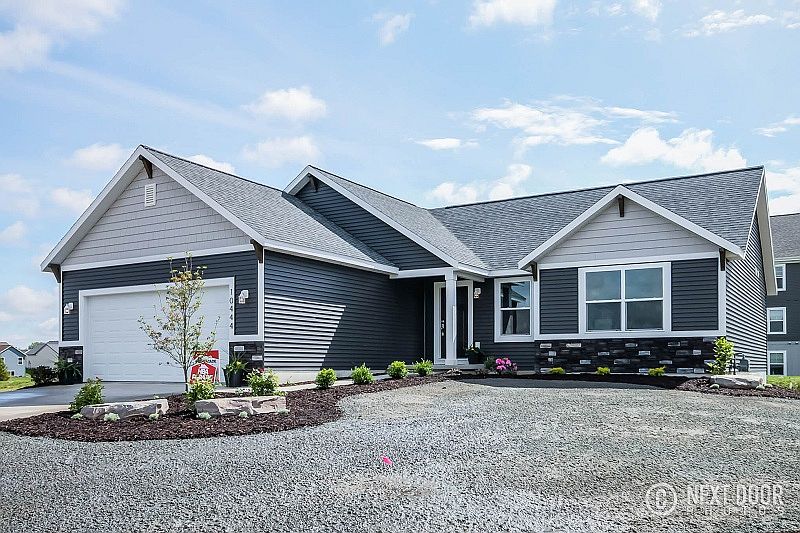 1st image of 10876 Pine Bow Ct