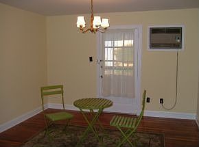 2nd image of 315 Jefferson Dr