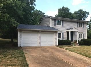 15 Hassam Ct, Ballwin, MO 63021
