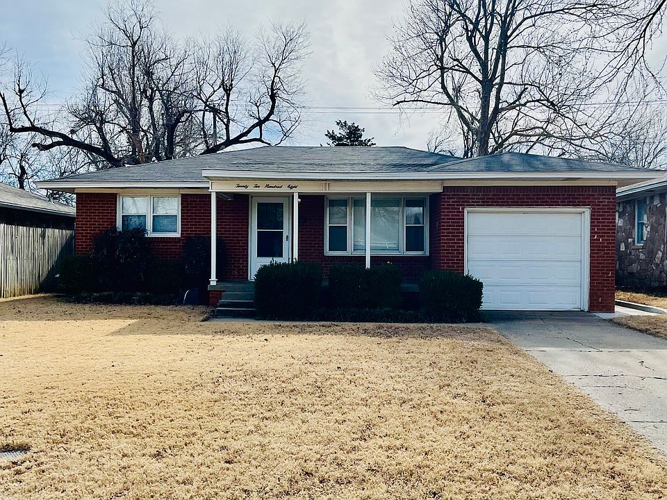 1st image of 2208 Churchill Pl