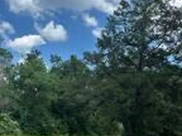 915 S 14th Ave, Laurel, MS 39440