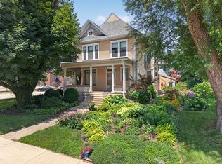 300 E Lafayette St, Ottawa, IL 61350