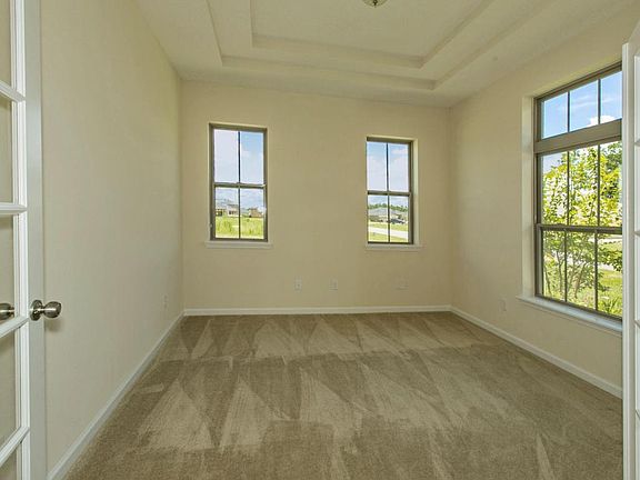 3rd image of 480 Cranbrook Ct #36