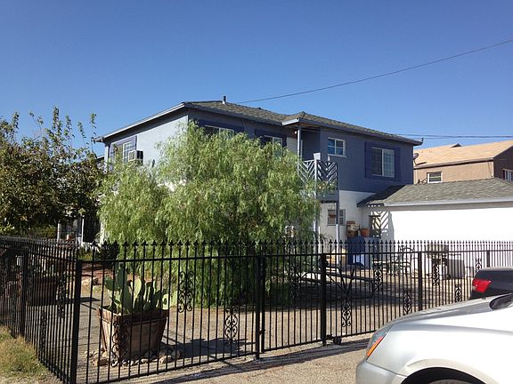 5th image of 1727 Santa Paula Dr APT D