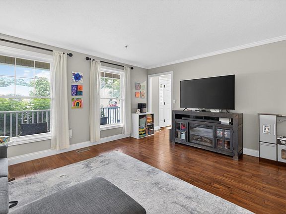 4th image of 3326 N Jimmie Dean Ct