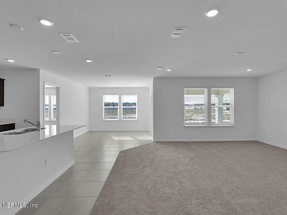 4th image of 7022 SANDPERCH Street