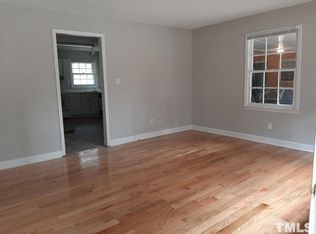 624 Maple Ln, Raleigh, NC 27603