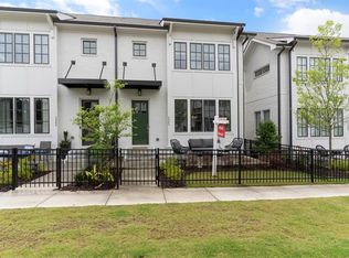1964 Summit Trace Cir NW #448, Atlanta, GA 30318