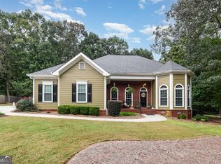 1201 Dove Creek Cir, Winder, GA 30680