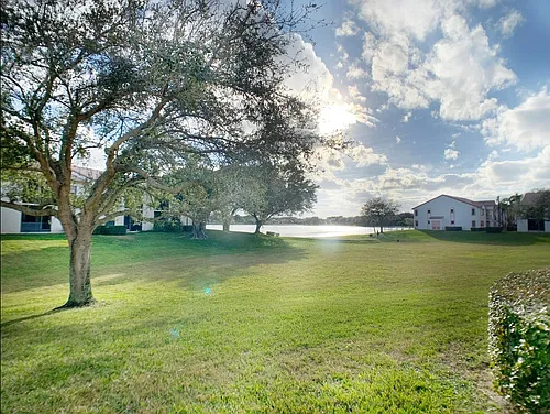 3000 Norwood Pl #N102 Photo 1