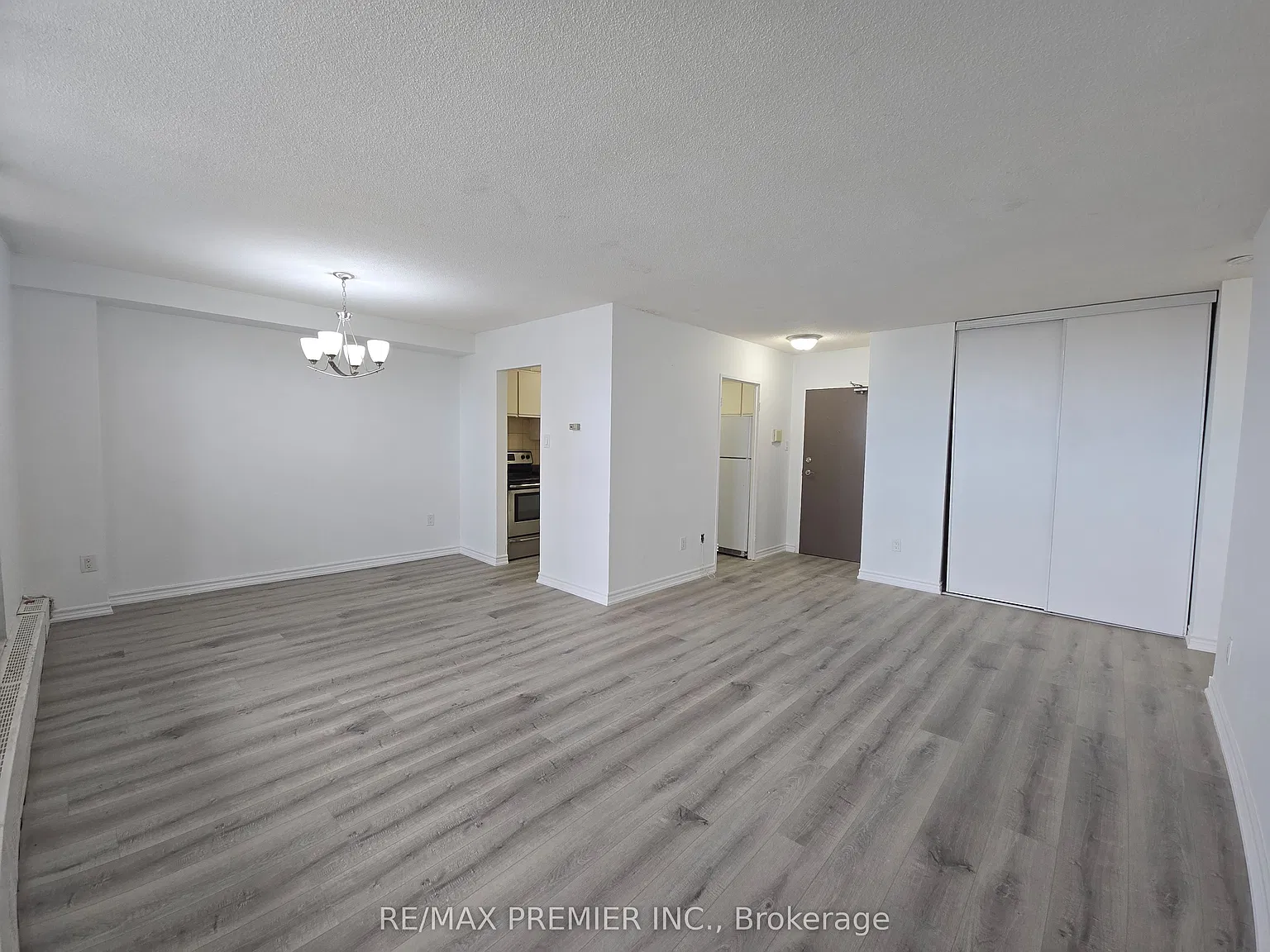2 bed, $2,500 — Photo 4