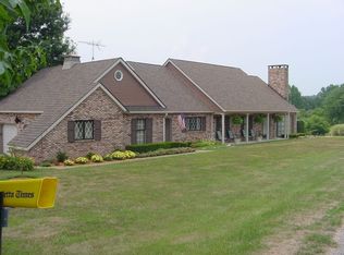 2490 Tice Run Rd, New Matamoras, OH 45767