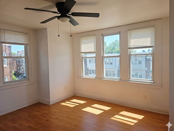 5th image of 2331 S 68th St #2