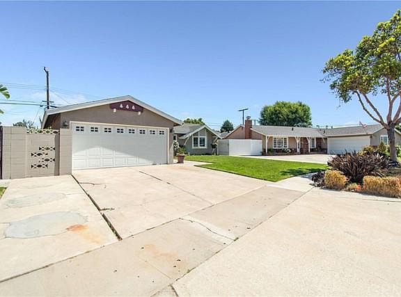 4th image of 6391 Amy Ave