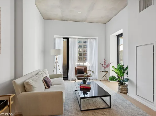 98 Front St #8R, Brooklyn, NY 11201