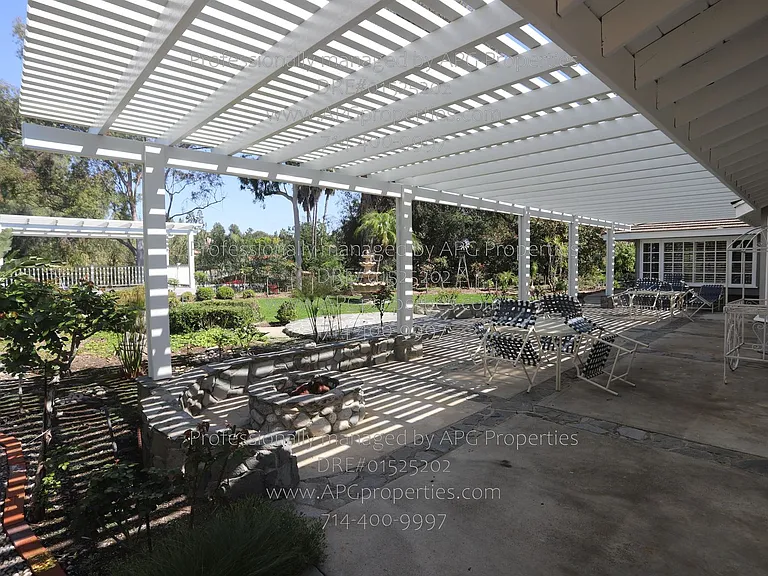 460 S Bridge View Dr — Photo 35