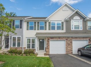 45 Woodland Way, Mount Arlington, NJ 07856